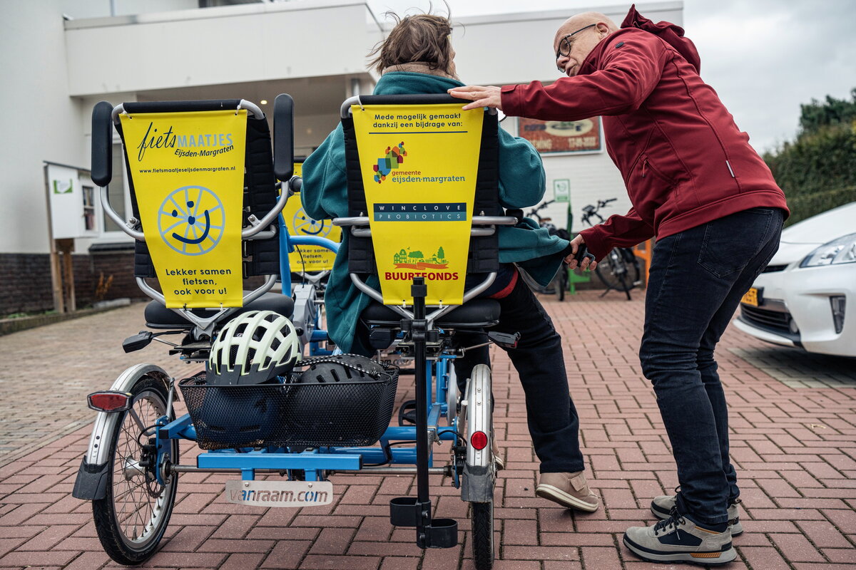 Fietsmaatjes Eijsden in actie met vrijwilligers